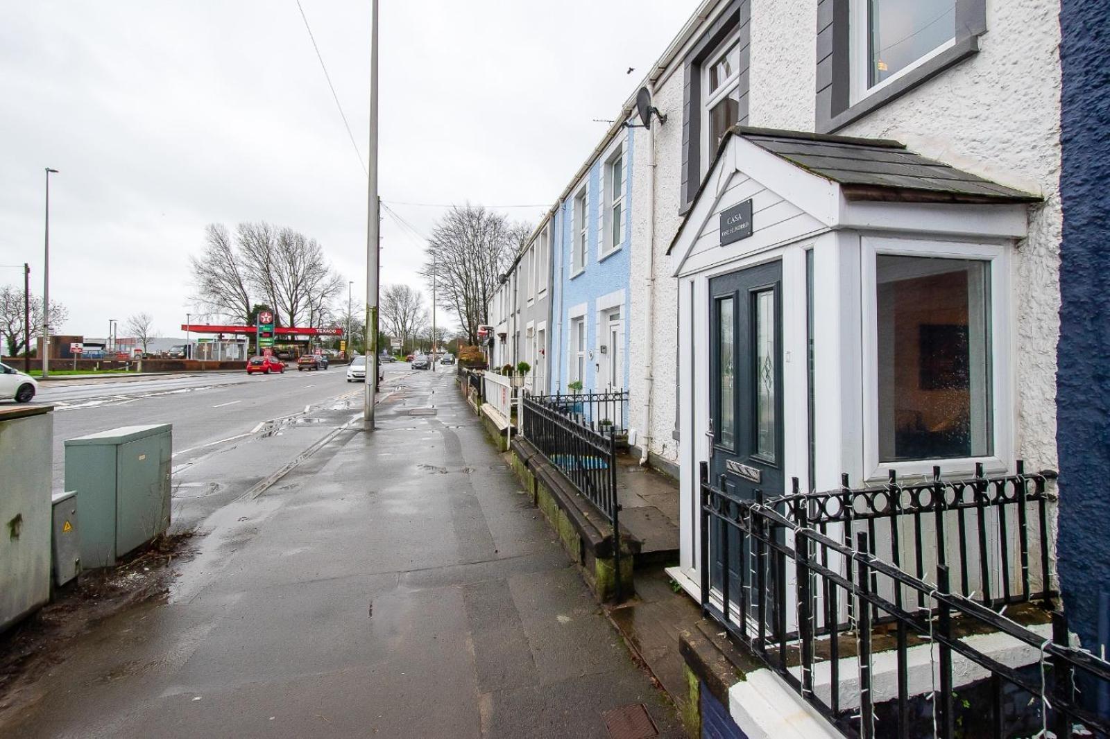 Casa One Hundred - A Beautiful 4 Bed House On The Beach Front Swansea Esterno foto
