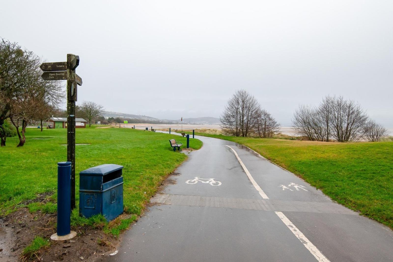 Casa One Hundred - A Beautiful 4 Bed House On The Beach Front Swansea Esterno foto
