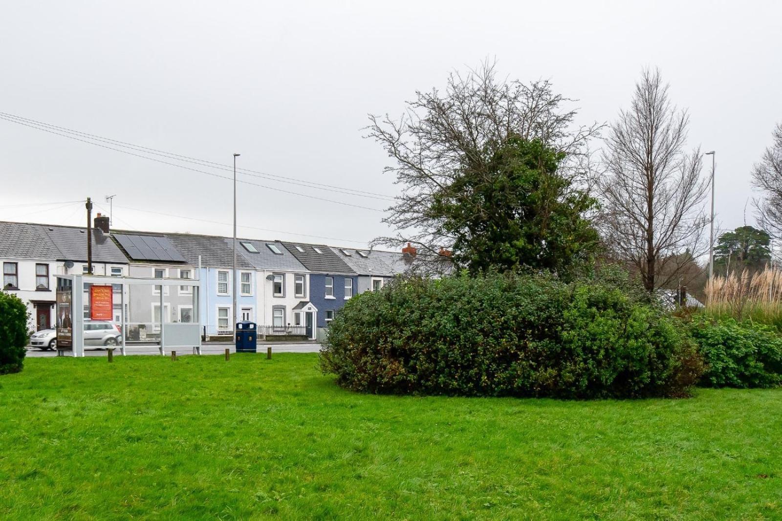 Casa One Hundred - A Beautiful 4 Bed House On The Beach Front Swansea Esterno foto