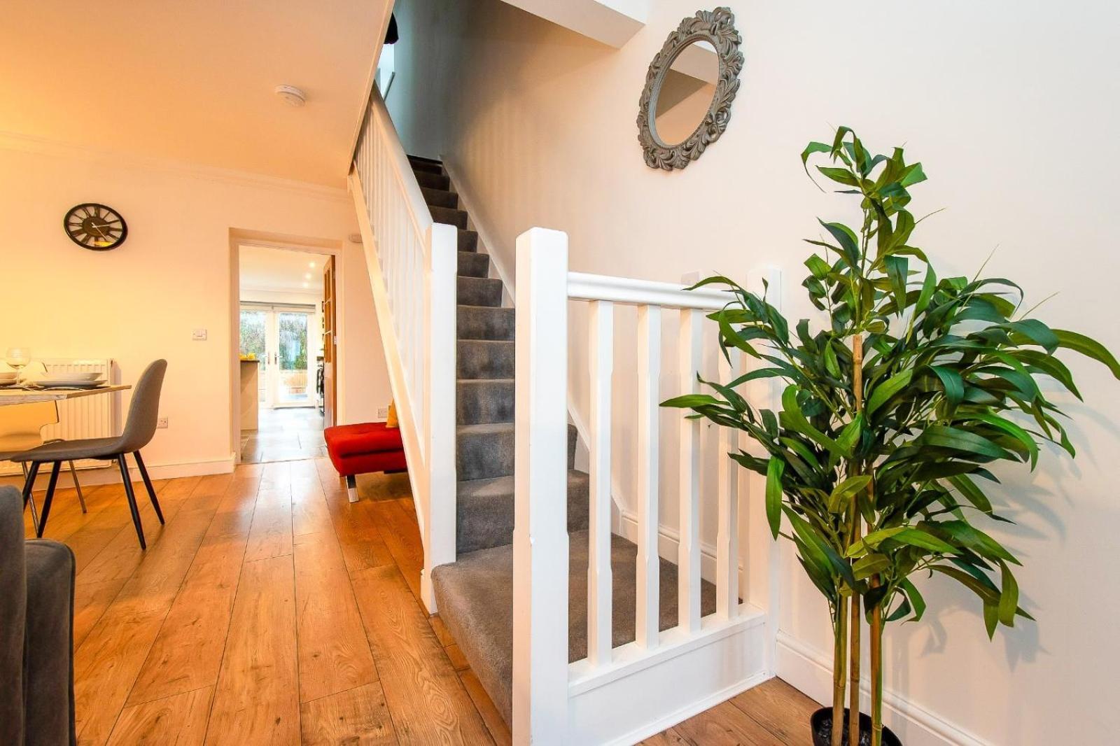 Casa One Hundred - A Beautiful 4 Bed House On The Beach Front Swansea Esterno foto